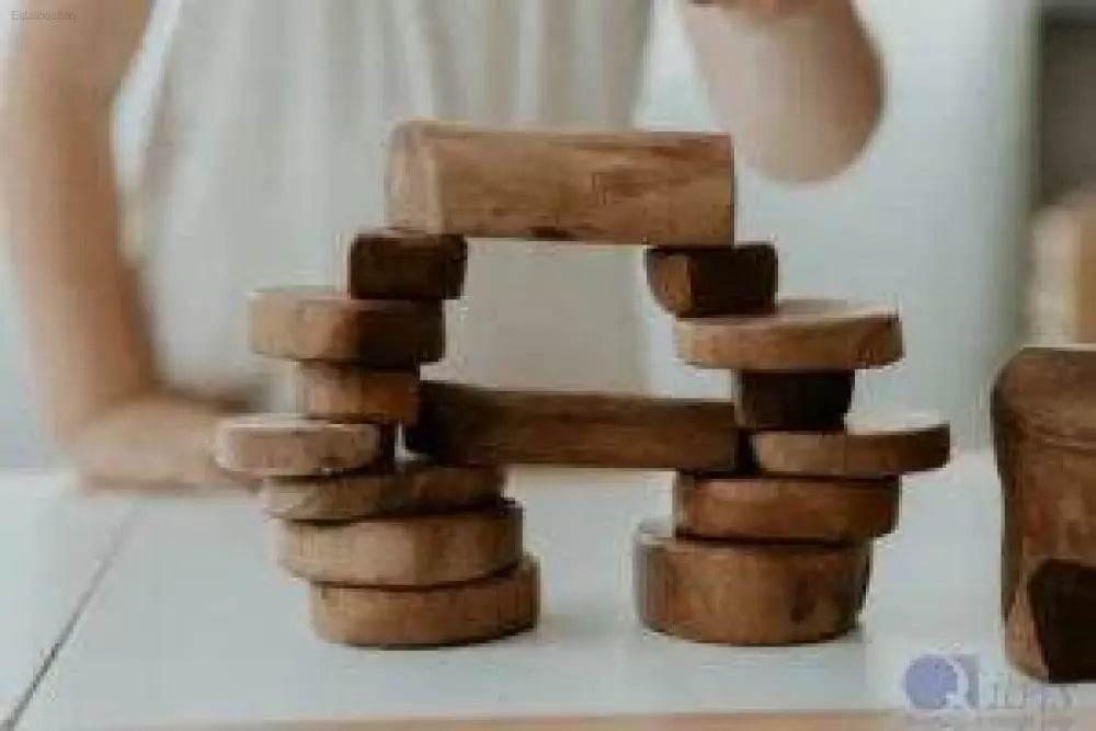QToys Australia (USA) Natural Block Set for Creative Play - Estalios