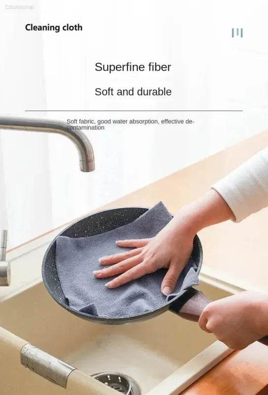 Superfine fiber cleaning cloth.