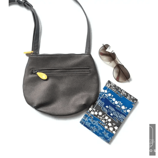 Colorful Chic Blue & Red Crossbody Dream for Stylish Adventures - Estalios