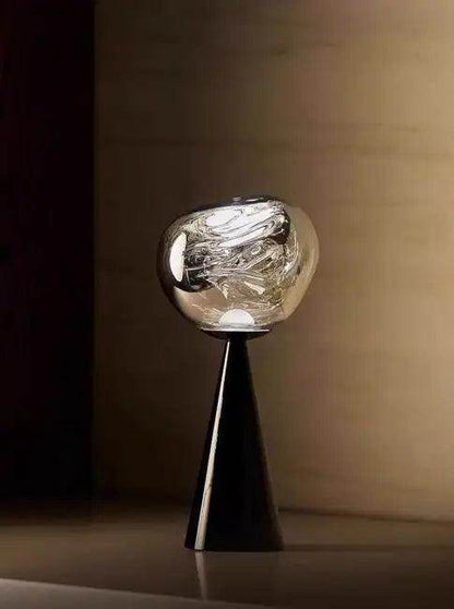 Stylish Copper Glow Table Lamp with Sculptural Flair - Estalios