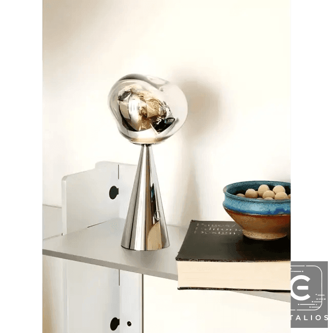 Stylish Copper Glow Table Lamp with Sculptural Flair - Estalios