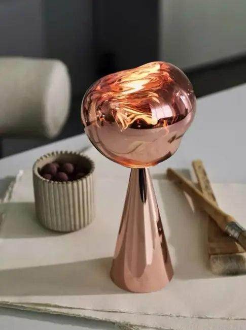 Stylish Copper Glow Table Lamp with Sculptural Flair - Estalios