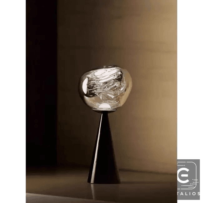 Stylish Copper Glow Table Lamp with Sculptural Flair - Estalios