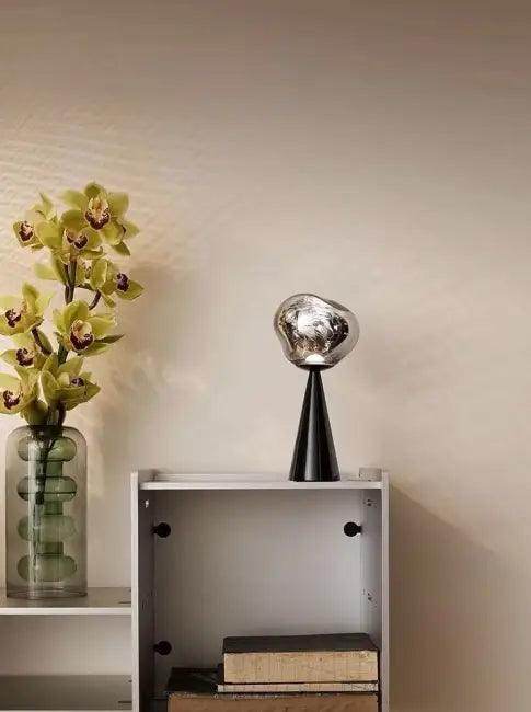 Stylish Copper Glow Table Lamp with Sculptural Flair - Estalios