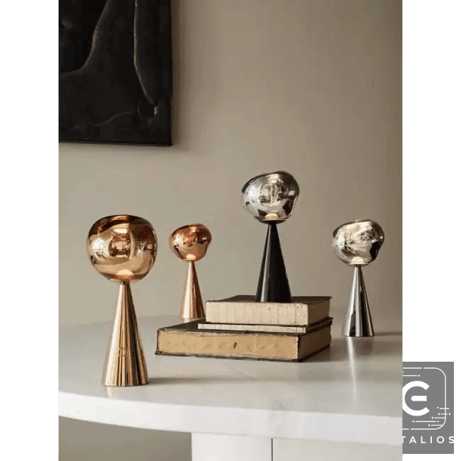 Stylish Copper Glow Table Lamp with Sculptural Flair - Estalios