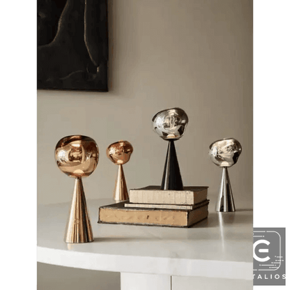 Stylish Copper Glow Table Lamp with Sculptural Flair - Estalios
