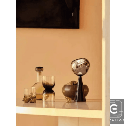 Stylish Copper Glow Table Lamp with Sculptural Flair - Estalios
