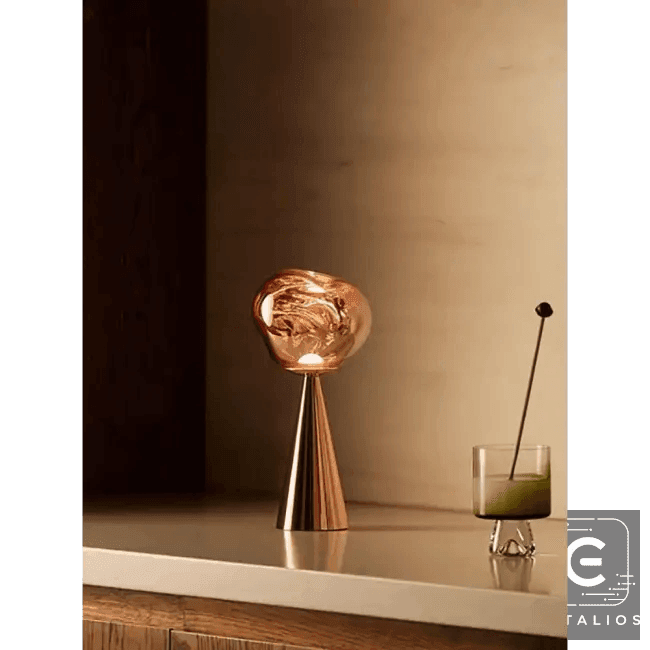 Stylish Copper Glow Table Lamp with Sculptural Flair - Estalios