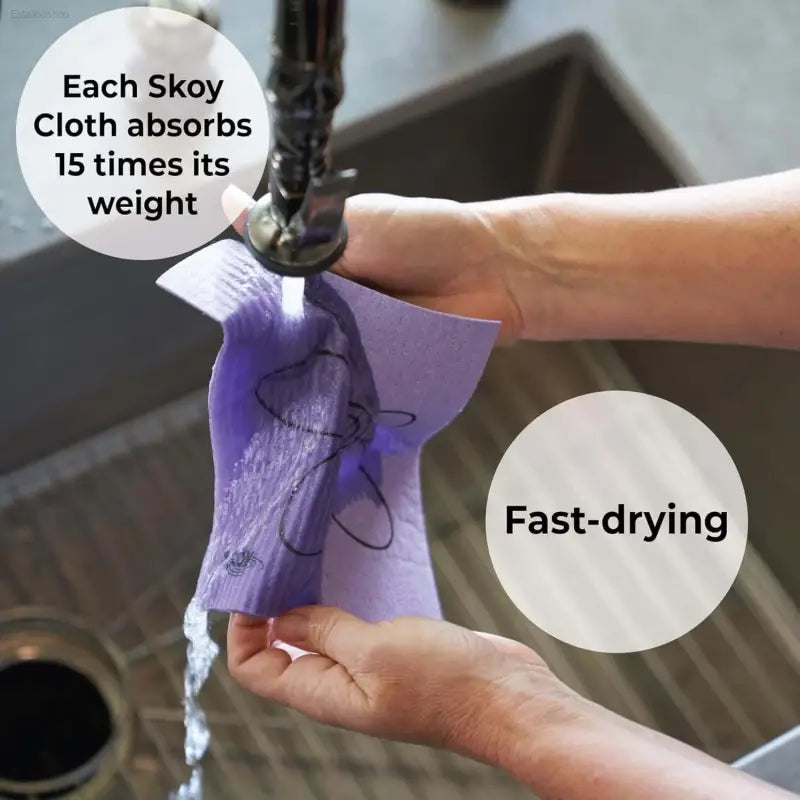 Absorbent, fast-drying cleaning cloth.