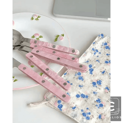 Chic Pink Perfection Cutlery and Plate Set for Elegance - Estalios