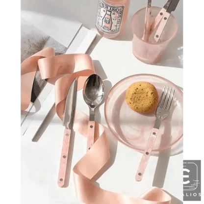 Chic Pink Perfection Cutlery and Plate Set for Elegance - Estalios