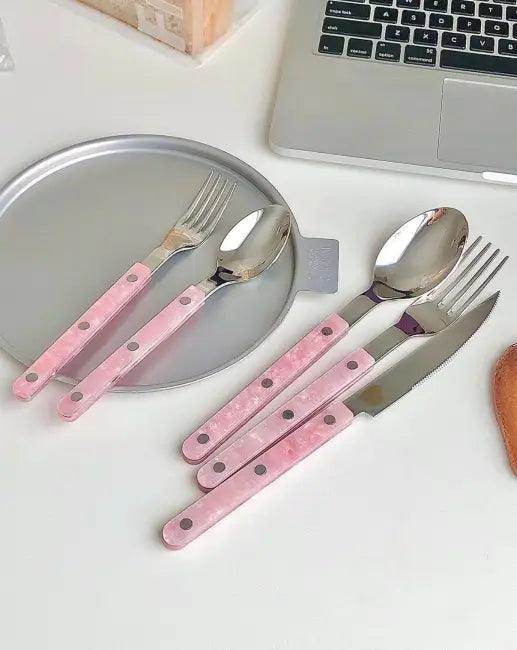 Chic Pink Perfection Cutlery and Plate Set for Elegance - Estalios