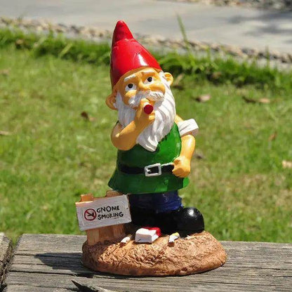 Epic Smoking Garden Gnome Figurine for Unique Décor - Estalios