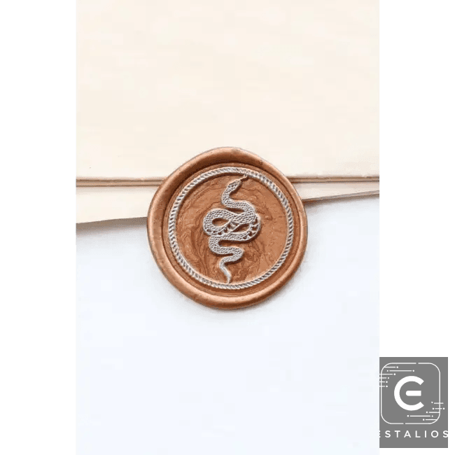 Elegant Snake Wax Seal Stamp with Comfortable Wooden Handle - Estalios