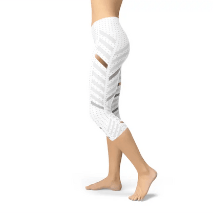 Snazzy White Stripes Capri Leggings with Geometric Cutouts - Estalios