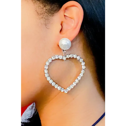 Heart-shaped rhinestone drop earrings with pearl studs for a dazzling heart’s desire look