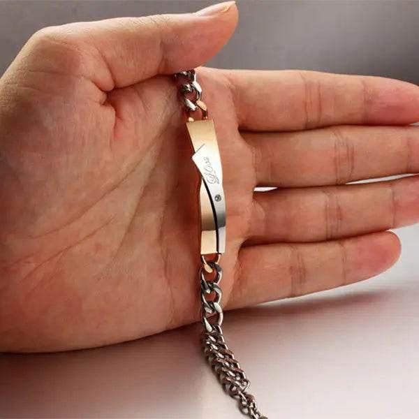 Twisted Fate Bracelet: Ignite Your Connection - Estalios