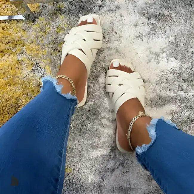 Stylish Pink and White Woven Slide Sandals for Summer Vibes - Estalios