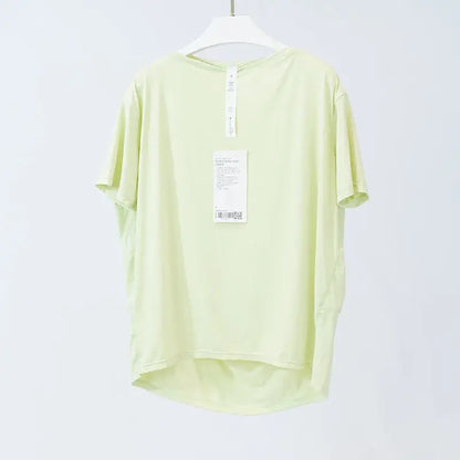 Light green short-sleeved yoga shirt, ice silk breathable fabric, loose fit for summer fun