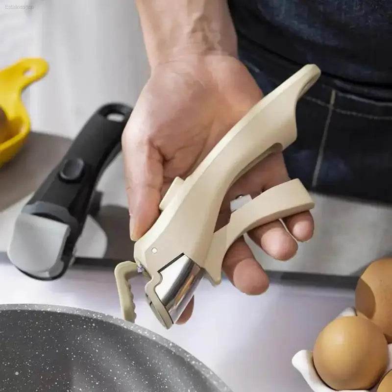 Universal Ergonomic Removable Pot Handle for Cookware - Estalios