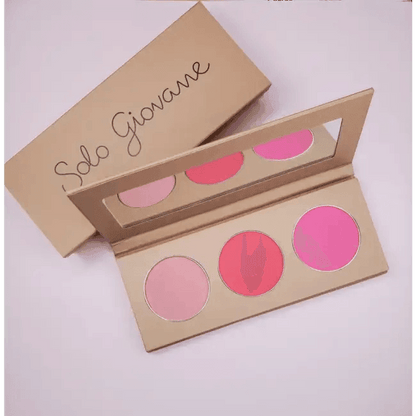 Versatile Blush Palette with Three Shades for Easy Glam - Estalios