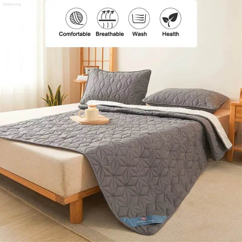 Waterproof Mattress Topper with Elastic Band Quilted Protector Pad Bedspread Winter Mattress Cover for Single/Double Bed 140/160 - Estalios