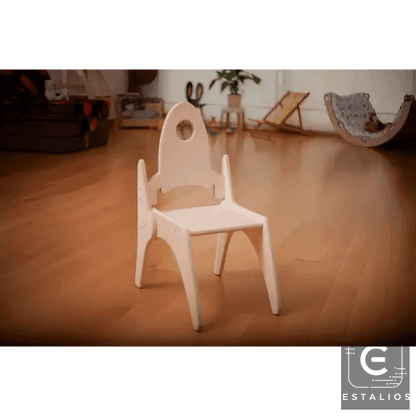Adventure Awaits with the Wooden Monkey Table Set - Estalios