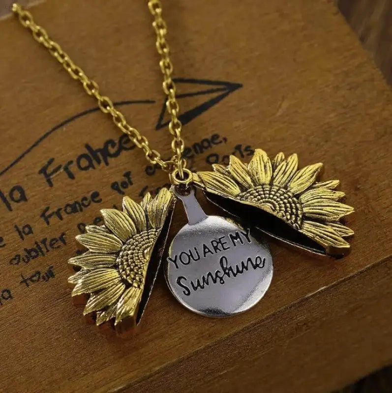 You Are My Sunshine Sunflower Pendant Necklace Gift - Estalios